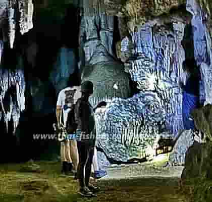 Cheow Lan Lake Cave Tours from Khao Lak, Phuket and Krabi.