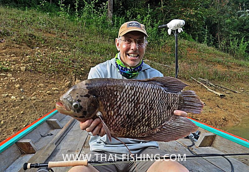 Lake Fishing Gallery - Thai Fishing