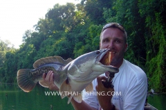 Giant-Snakehead Fishing Thailand - Jungle Lake Fishing